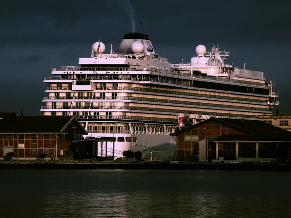 Où pratiquer le snorkeling au milieu des raies manta à Hawaii ?
